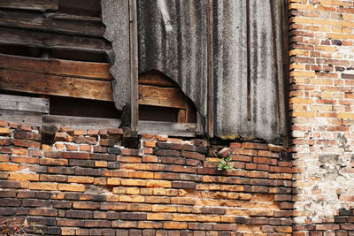 Full frame shot of weathered wall