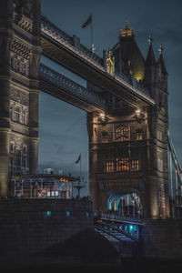Tower bridge at night 
