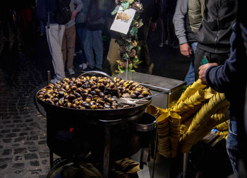 Roma. chestnut seller