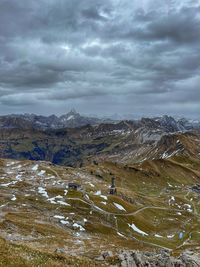 Blick auf  gipfel vom nebelhorn