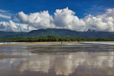 Punta ballena beach, you can see both sides of the beach at low tide. 