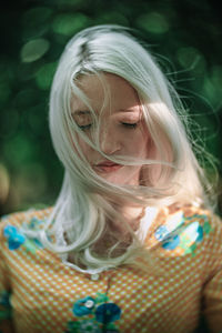 Portrait of a beautiful young woman
