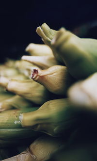 Close-up of leaf on cutting board