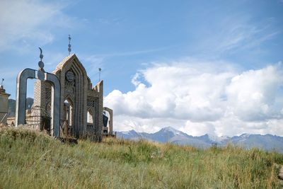 Panoramic view of temple against sky