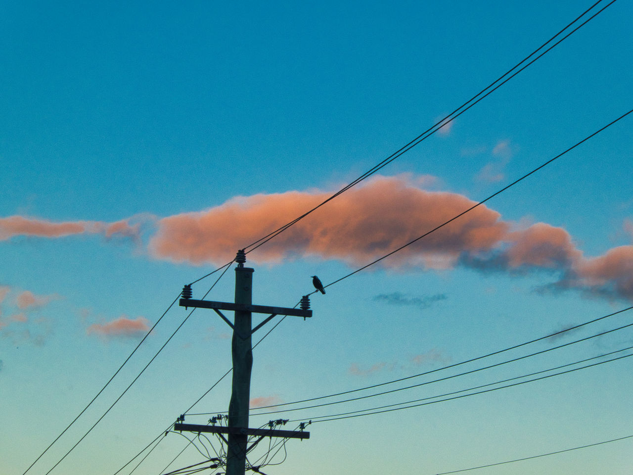 LOW ANGLE VIEW OF ELECTRICITY PYLON AGAINST SKY