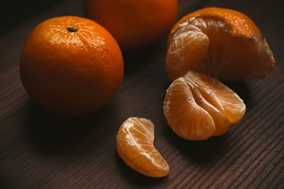Close-up of lemon slices on table