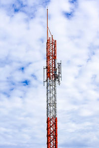 Telecommunication tower with 5g cellular network antenna.