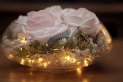 Close-up of rose bouquet on table
