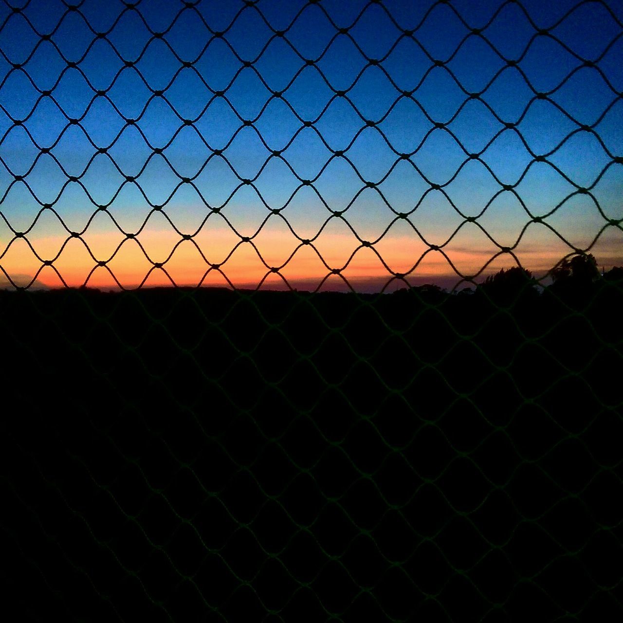 pattern, full frame, backgrounds, protection, chainlink fence, safety, metal, fence, textured, design, security, built structure, architecture, metal grate, no people, close-up, outdoors, building exterior, metallic, sky