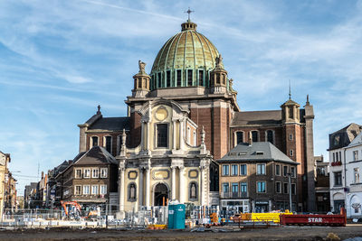 Charleroi, belgium, november 11, 2022. the saint christophe church is located on charles ii square