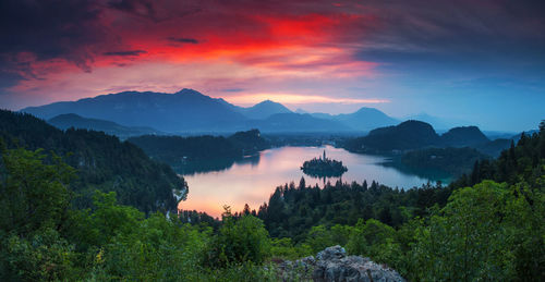 Panoramic view of lake against cloudy sky