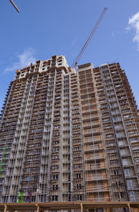 New building in an elite area of the city, construction site.