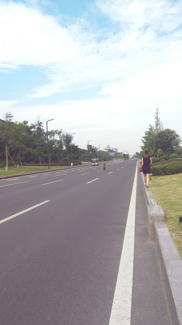 the way forward, road, road marking, diminishing perspective, vanishing point, sky, asphalt, cloud - sky, country road, empty road, cloud, empty, long, tranquility, tranquil scene, cloudy, landscape, day, outdoors, surface level, nature, no people, blue, double yellow line, non-urban scene, scenics, remote, grass, beauty in nature