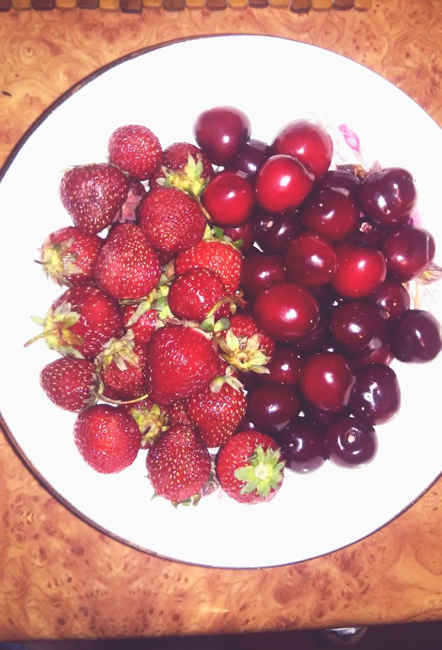 food and drink, food, fruit, freshness, healthy eating, indoors, red, strawberry, raspberry, berry fruit, still life, table, bowl, blueberry, high angle view, berry, close-up, plate, ripe, sweet food