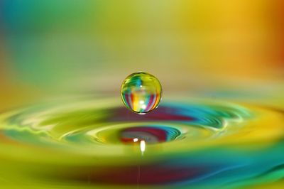 Close-up of bubbles in water