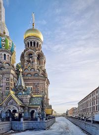 Statue of cathedral against sky in city