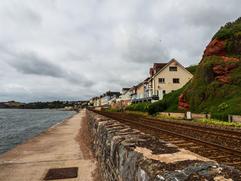 Walk between the sea and the rail track