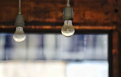 Light bulbs hanging at home