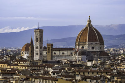 Panoramic view of florence with cattedrale di santa maria del fiore from piazzale michelangelo