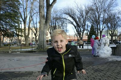 Portrait of smiling girl in park