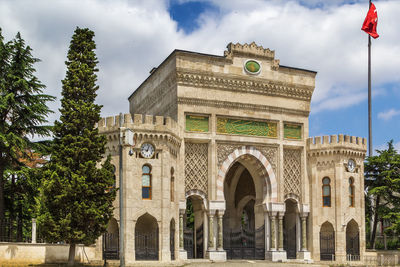 Building of main campus of istanbul university, turkey