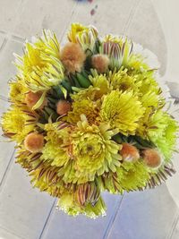 Close-up of yellow flowers