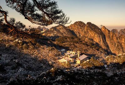 Sunset at huangshan