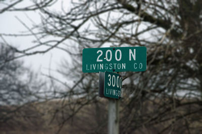 County directions or guidance signs