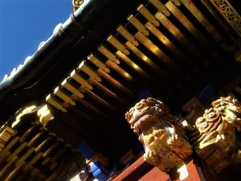 Low angle view of statue of historic building