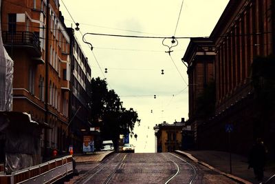 Narrow alley in city