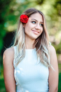 Portrait of a smiling young woman