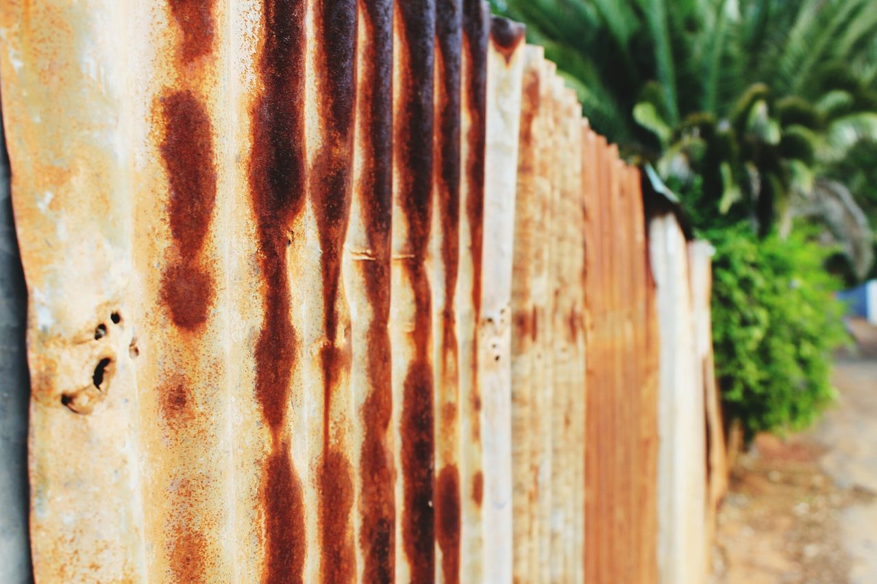 no people, close-up, food and drink, wood - material, food, brown, textured, selective focus, indoors, day, focus on foreground, pattern, wall - building feature, metal, plant, nature, freshness, weathered, still life, rusty, iron