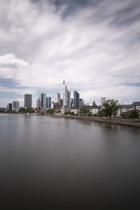 Long exposure frankfurt skyline at day