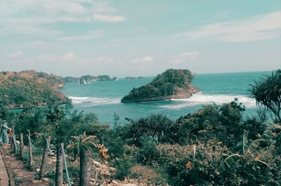 Scenic view of sea against sky