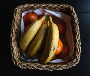 Close-up of fruit in basket