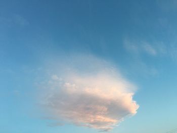 Low angle view of cloudy sky