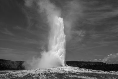 Old faithful - yellowstone national park