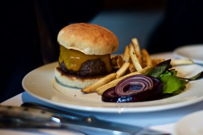 Close-up of burger in plate on table