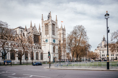 Iconic westminster abbey exterior london