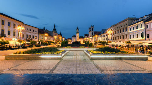 Buildings in city