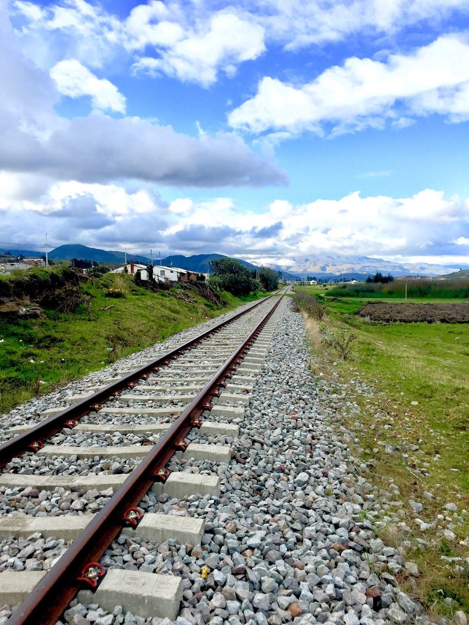 SURFACE LEVEL OF RAILROAD TRACK ALONG SIDE