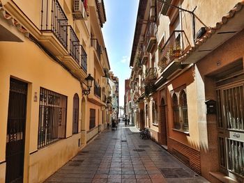 Narrow alley in city