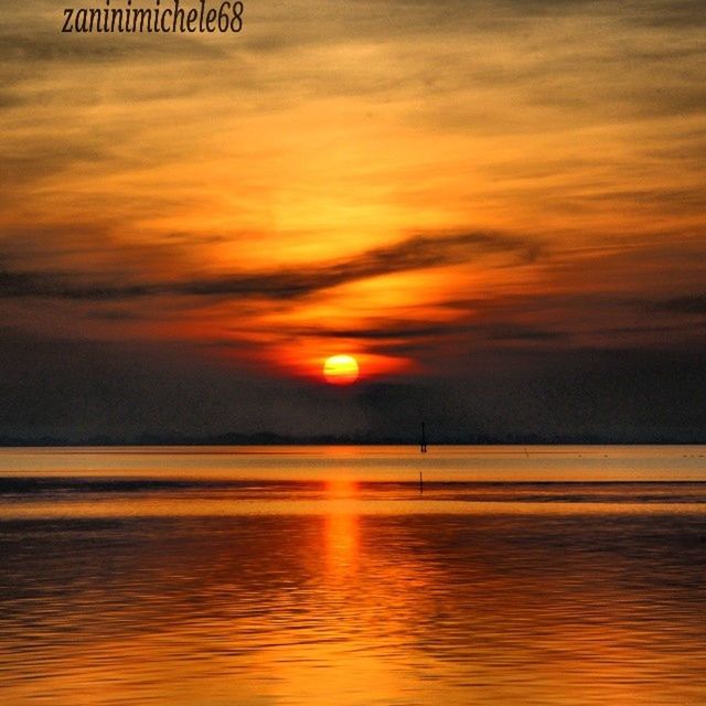 sunset, orange color, sea, water, scenics, horizon over water, sun, sky, beauty in nature, tranquil scene, tranquility, idyllic, reflection, waterfront, nature, cloud - sky, beach, rippled, cloud, sunlight