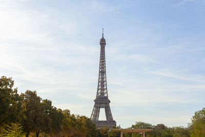 Amazing tour eiffel view in the city of paris