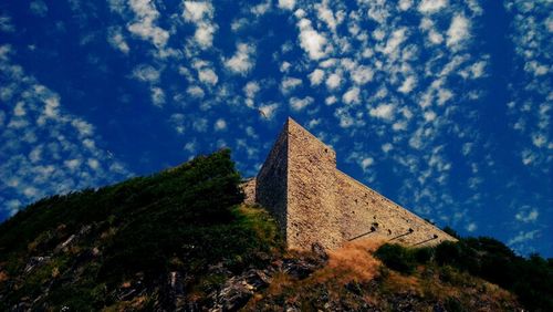 Low angle view of cloudy sky