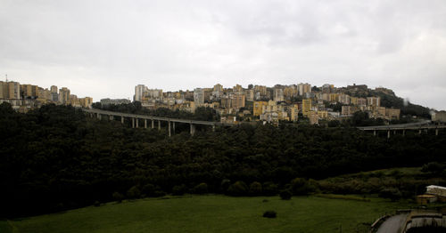 View of fort against cloudy sky