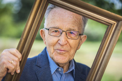 Portrait of man wearing sunglasses