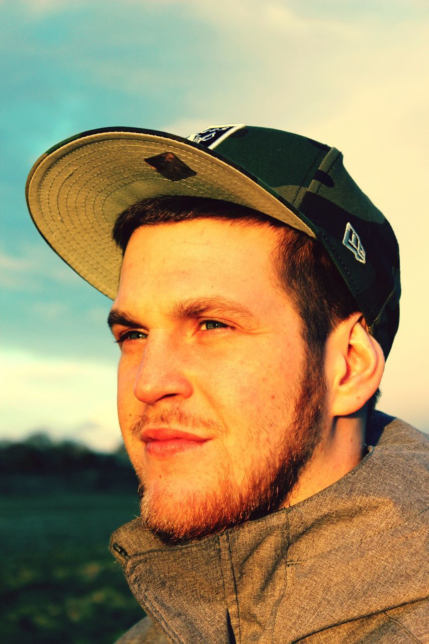 young men, young adult, person, portrait, headshot, lifestyles, looking at camera, mid adult men, leisure activity, front view, mid adult, beard, sunglasses, handsome, close-up, focus on foreground, casual clothing, stubble