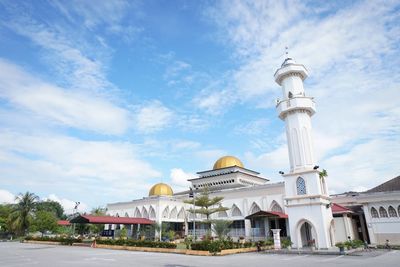 Morning view at masjid sultan idris shah ii slim river