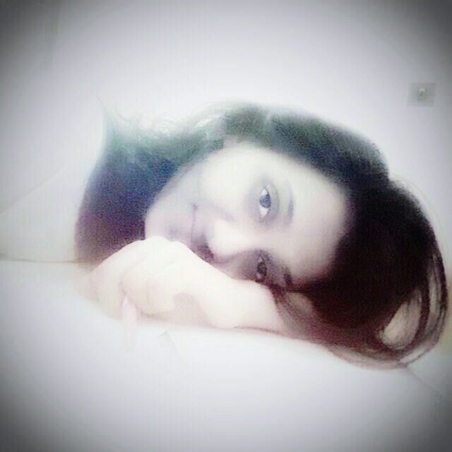 CLOSE-UP PORTRAIT OF CUTE GIRL